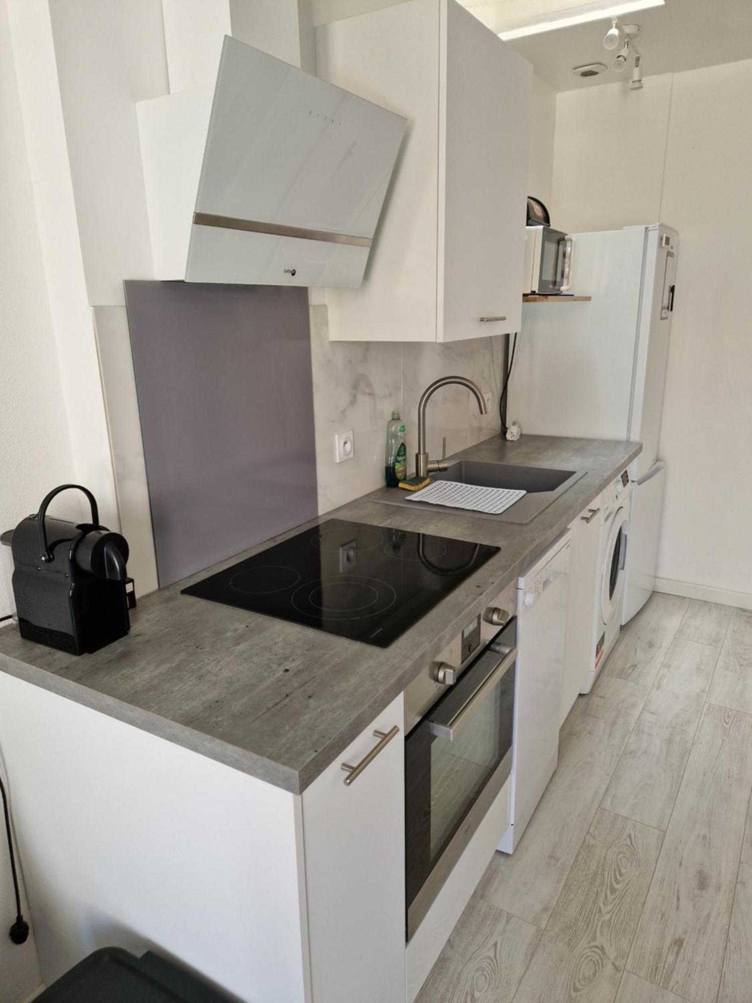 Appartement Avec Terrasse Saint Laurent De La Salanque Экстерьер фото